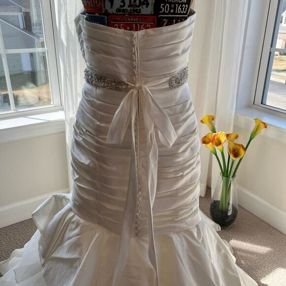 Mori Lee by Madeline Gardner Mermaid Wedding Gown *NWT - Picture 7 of 9